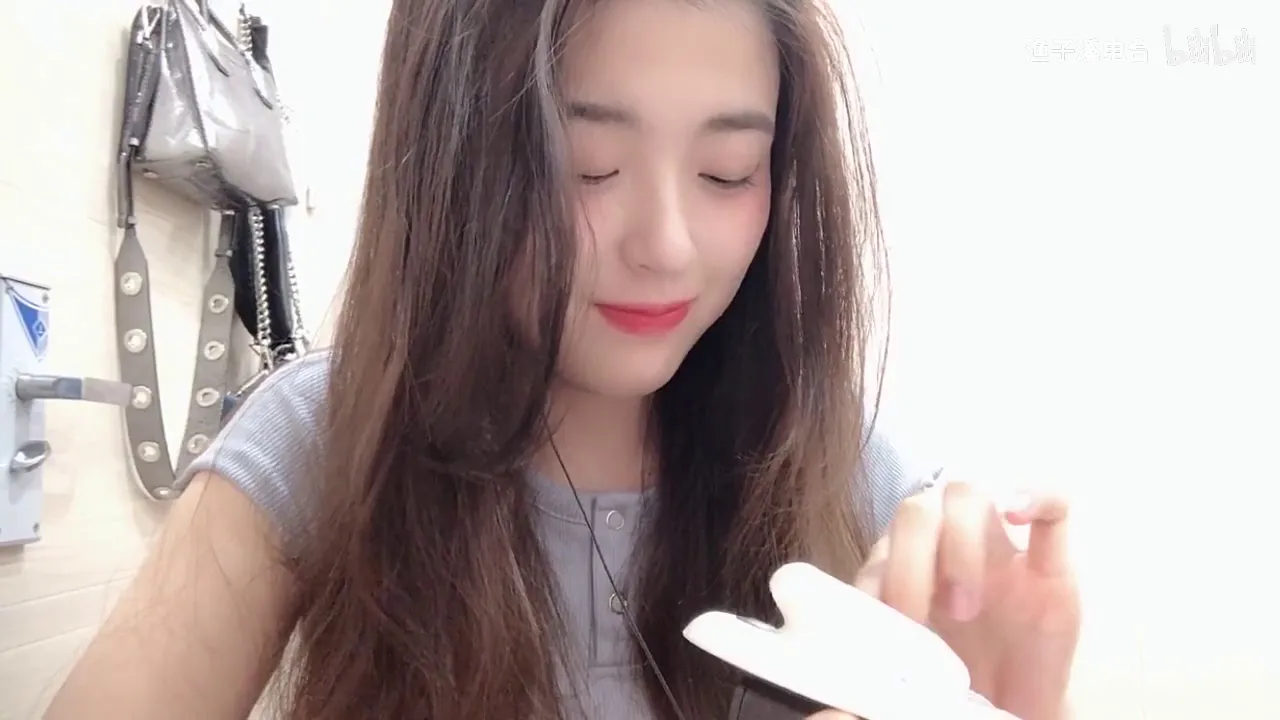 [渔子溪]舒服的耳朵按摩|薯片咀嚼音 | ASMR番茄助眠