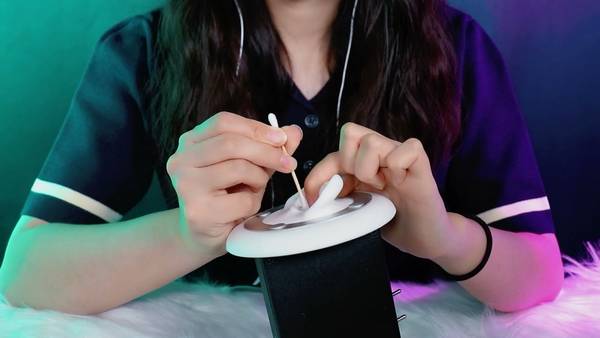 [Judith]柔和刺激的清洁湿耳垢的声音，让你的耳朵沉醉于舒适的按摩 | ASMR番茄助眠