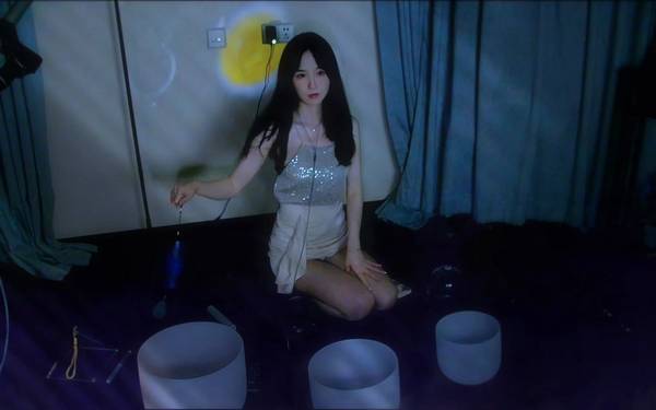 [贝拉小姐姐]下雨天的颂钵疗愈，使你放松平静 | ASMR番茄助眠