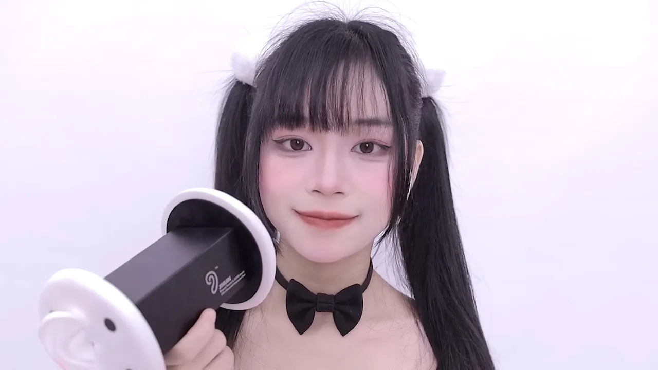 [晓美]细腻的舔耳口腔音疗愈之旅，带你在声音的流动中找到身心的平衡 | ASMR番茄助眠